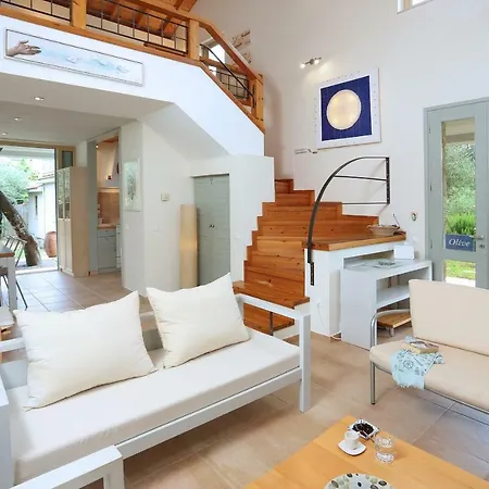 Ferienhaus Olive Áno Korakiána
